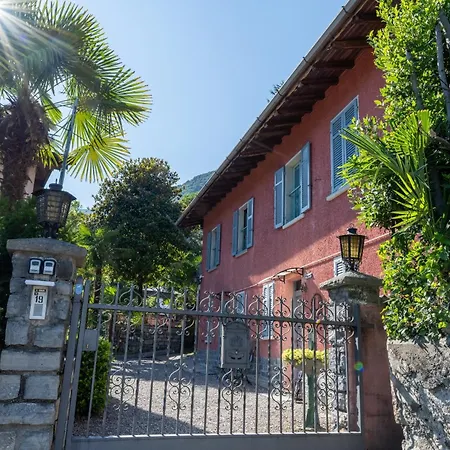 Ina's Garden, Holiday home Lenno
